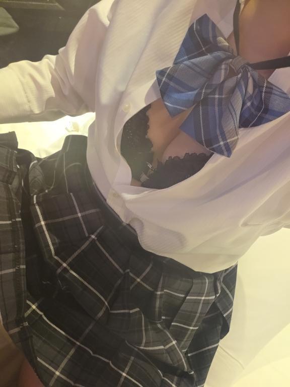 守護天使りるな プロフィール